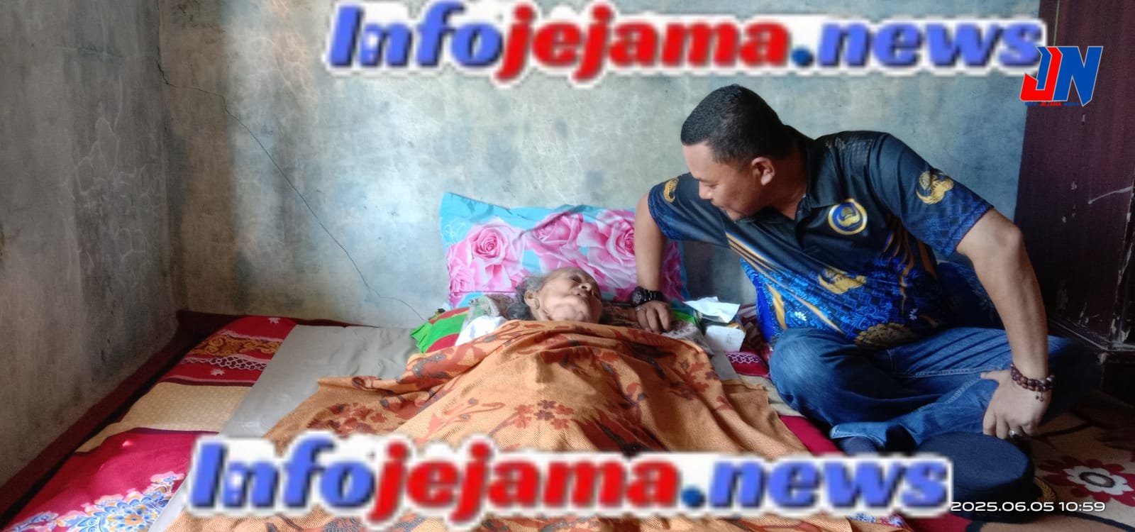 Tersentuh Derita Warga, Camat Kedondong dan Tim Kesehatan Kunjungi Ibu Martiyem yang Telah Lama Terbaring Sakit”